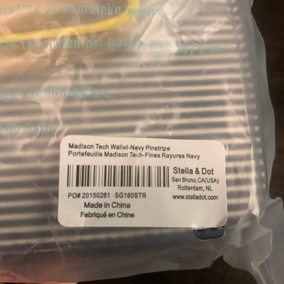 Madison tech wallet- Navy pinstripe - Picture 4 of 5